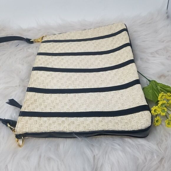 Erik for Holiner Genuine Leather Shoulder Bag - Picture 8 of 10